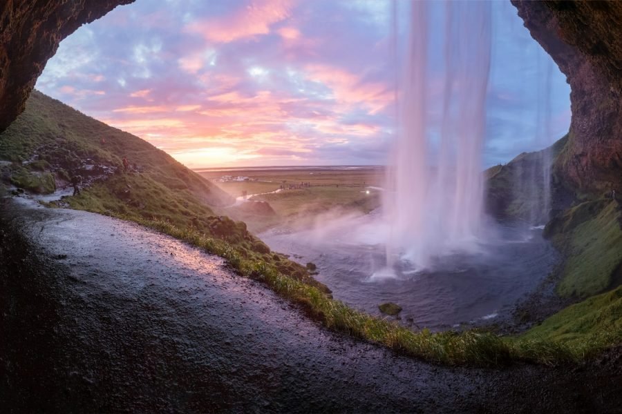 shallow focus photography of water falls
